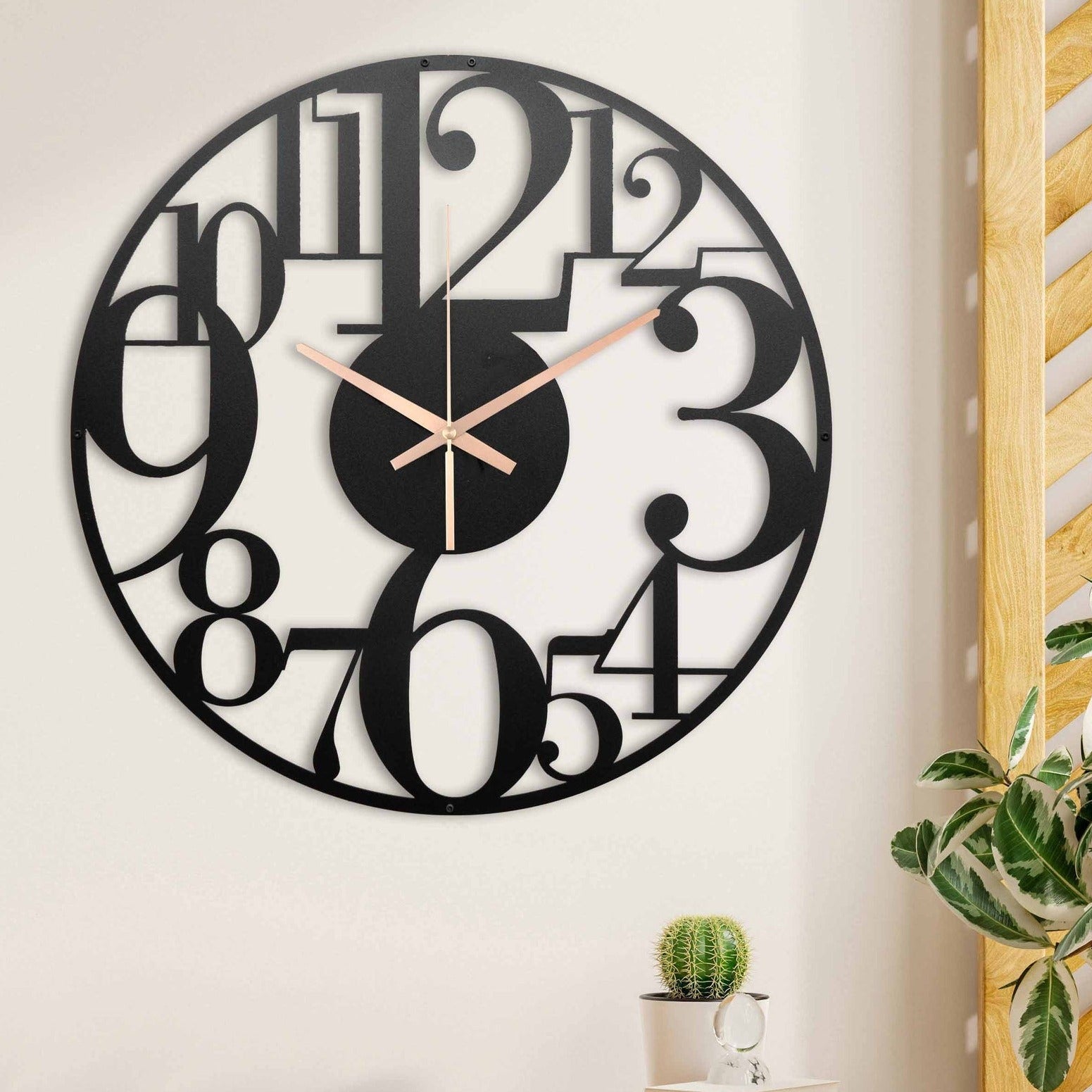 Unique wall clock